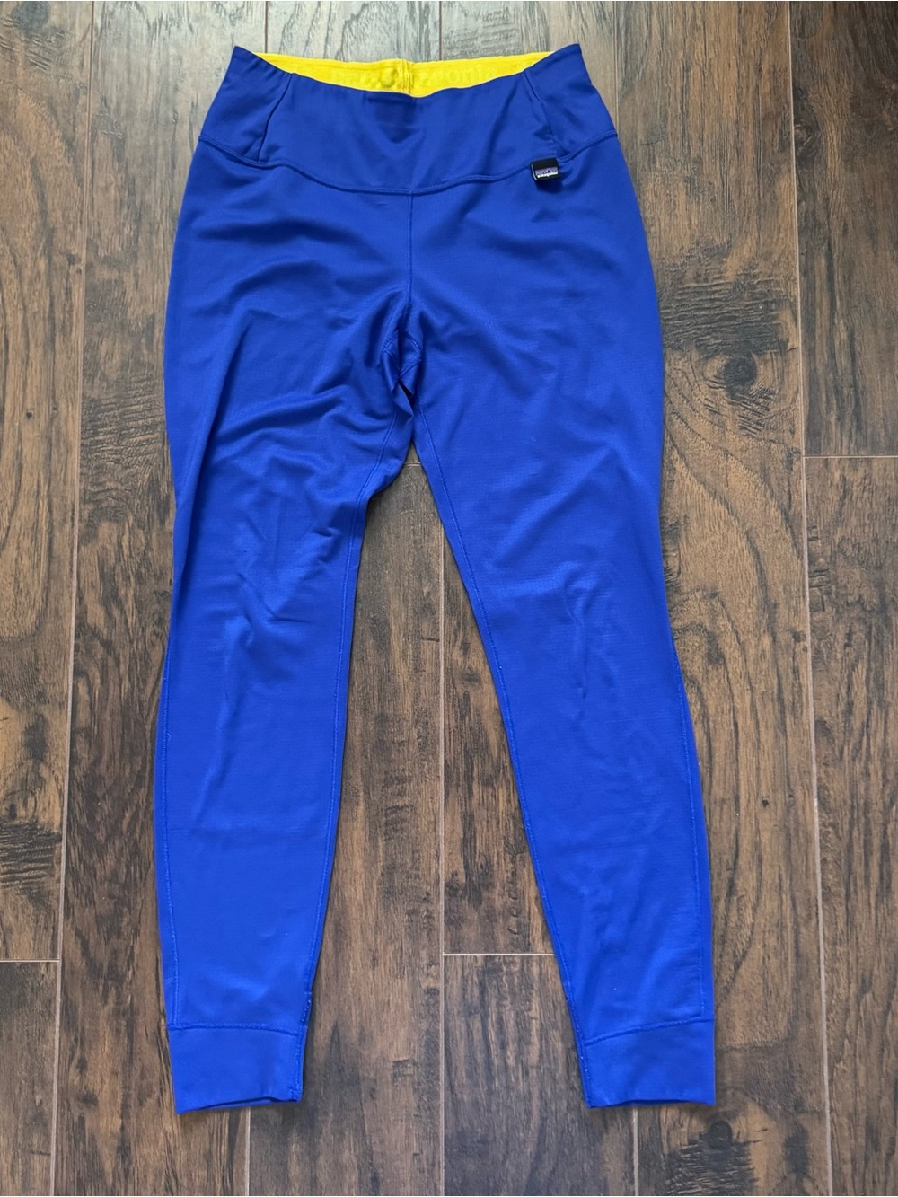 Patagonia Small Blue Capilene Midweight Base Layer